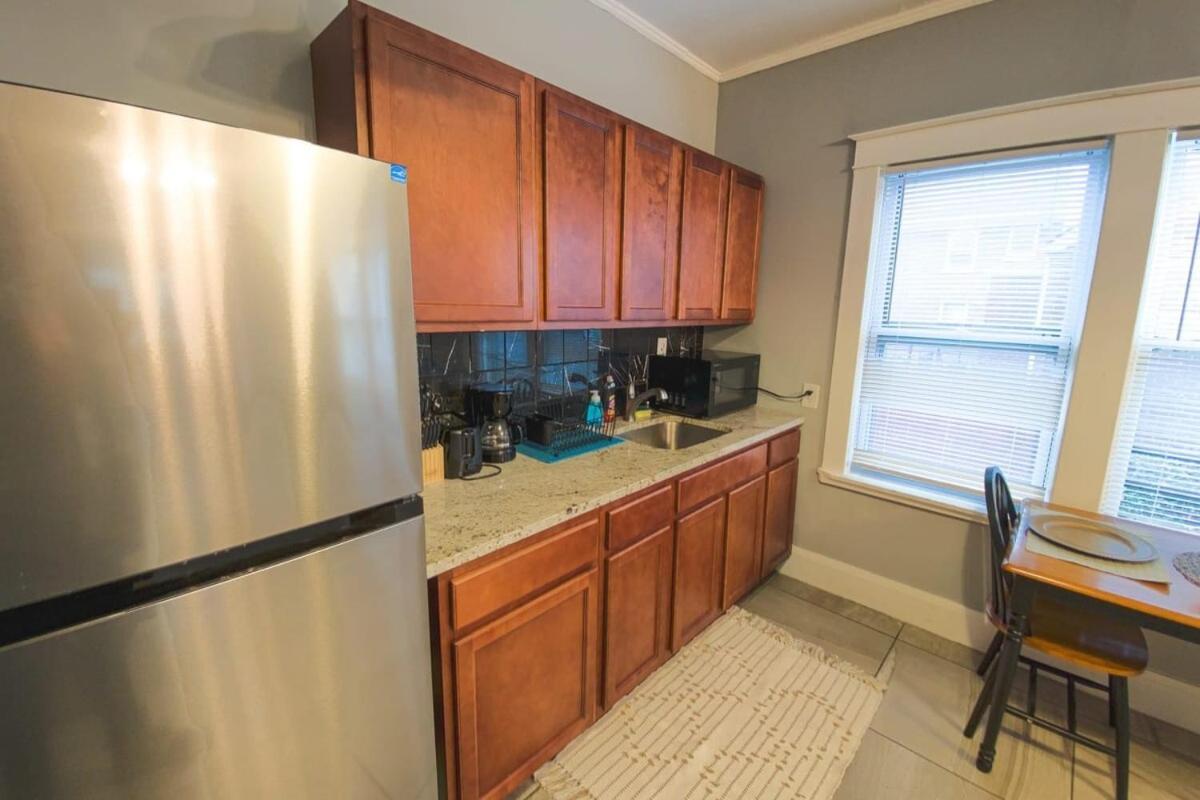 Large 6Br, 2 Bath In نياغارا فالس، نيويورك المظهر الخارجي الصورة